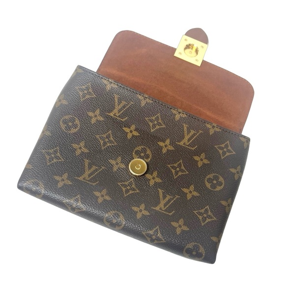 SOLD! GORGEOUS! Louis Vuitton Locky BB Two-Way Crossbody Handbag - Caramel - Picture 10 of 16